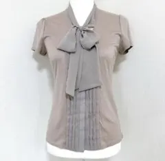 ★ミッシェルクラン★ ボウタイブラウス　リボン付きデザイントップス　Ⅿ　プリーツ