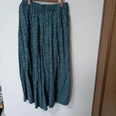 緑色花柄ロングフレアーパンツ