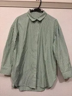 ストライプシャツ　緑　グリーン
