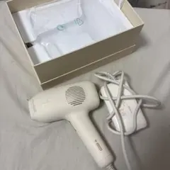 Yete （エイティー） 脱毛器 未使用品 ホワイト yete 収納袋付き 楽天市場】☆10P+いい価格を楽しむ☆yete（エイティー）脱毛器