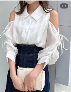 ジャスグリッティー 美香さんコラボ 2wayフリルシャツ - メルカリ