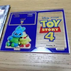 トイストーリー4 アクリルスタンド　ダッキー＆バニー