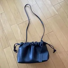 巾着型ショルダーのサムネイル