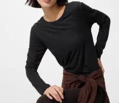 AIRism UVカット　ブラック　８部丈　UネックT