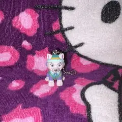 パウ・パトロール エベレスト フィギュアキーチェーン2 ボールチェーン付き