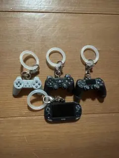 PlayStation ™ めじるしアクセサリー ガチャ　キーホルダー4個セット