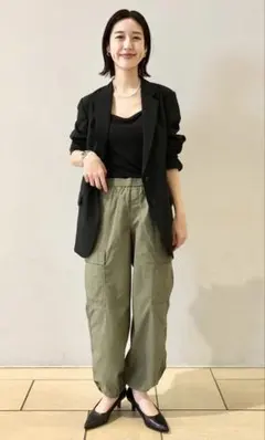 『値下げ中』【新品ユニクロ】UNIQLO イージーカーゴパンツ　L オリーブ