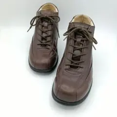 美品【コンフォートクリニック】ショートブーツ レースアップスニーカー