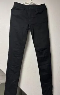 UNIQLO ユニクロ　黒 スキニーパンツ レディース　ボトムス
