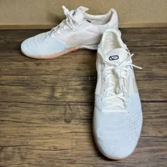 （K26409）★美品★ ナイキ ストリートガト 29㎝ フットサル①のサムネイル