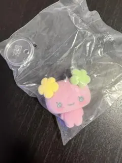 カプセルトイ ピンクキャラクター フラワー　カプセルフロッキーズ　たまごっち