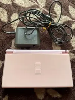 ニンテンドー DS Lite ピンク　充電器付き