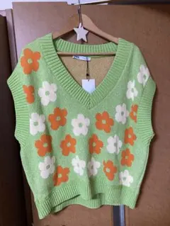【値引き】 ZARA ニット（フラワー）