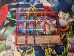遊戯王 V・HERO ファリス 25thシークレット　3枚セット　クオシク 2026年最新】ファリス 25thの人気アイテム - メルカリ