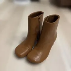 GU ラウンドトゥショートブーツS