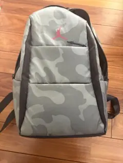 Item thumbnail for item 9f42f235-65e6-43e2-9998-742dff649897