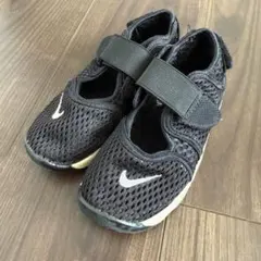 NIKEエアリフト　ナイキ　キッズ　サンダル　16㎝