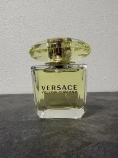 VERSACE ヴェルサーチ イエローダイヤモンド オードトワレ 香水 9割残量のサムネイル