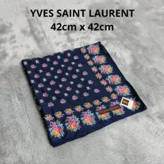 【極美品】Yves Saint Laurent 花柄ハンカチ ネイビーシール付き