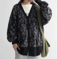 blueさま専用　antiqua レオパード柄オーバーサイズカーディガン