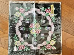【新品　未使用】FEILER 花柄 タオルハンカチ 黒フェイラー 30×30cm
