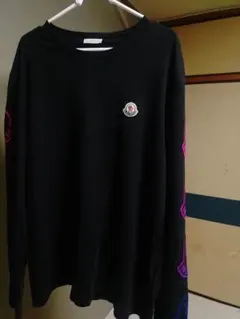 モンクレ−ルロングtシャツ