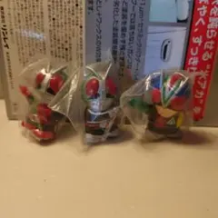 ガシャポン 仮面ライダーソフビコレクション 指人形 新1号　新2号　ライダーマン