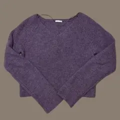 パープル Vネック 長袖ニットセーター　クロップド丈　GU 紫　ギャル　美品