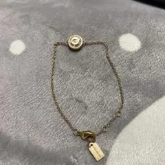 COACH チェーンブレスレット ロゴチャーム付き