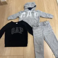 GAP フード付きパーカーとトレーナーＨ＆Ｍジーンズ