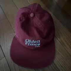 バーガンディ キャップ