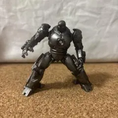 ガチャガチャ　アイアンモンガー　フィギュア