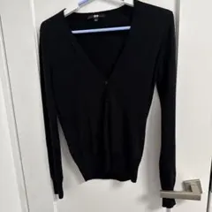 UNIQLO ブラック Vネック カーディガン S
