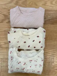 ベビー肌着3点セット（いちご・さくらんぼ柄）50〜70センチ