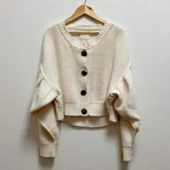 カスタネ　ニットカーディガン 長袖　アイボリー