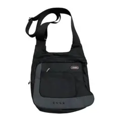 TUMI TECH ナイロンショルダーバッグ ブラック テック 美品のサムネイル