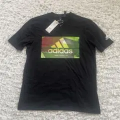 adidas グラフィックプリント Tシャツ 黒　新品　タグ付き