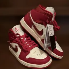 Nike Air Jordan 1 赤白 新品タグ付き MID SE