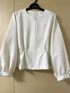 Honeys ハニーズ　ノーカラージャケット　Mサイズ　薄手