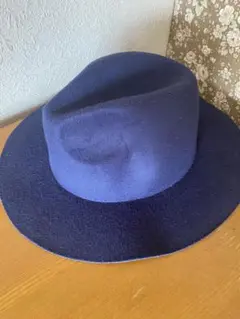 レディース帽子・色鮮やかなネイビー フェルトハット 約8×20