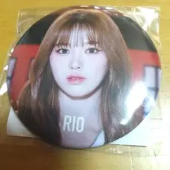 NiziU リオ 缶バッチ 〖NEW EvoNUtion〗