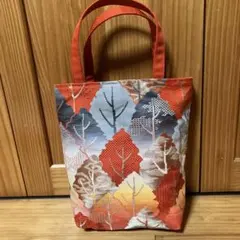 357 帯リメイクバッグ　葉柄トートバッグ　朱色