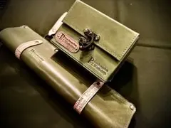 訳あり品SALE!Pvt.Workshop 極　本革　デッキケース　プレマケース