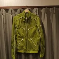 LOVE MOSCHINO ライムグリーン ブルゾン