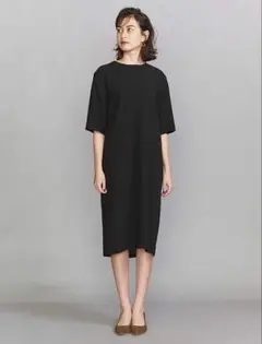 コクーンショートスリーブドレス　ブラック／ピンク