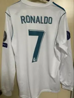 クリスティアーノロナウド選手のユニフォーム 早い者勝ちです！