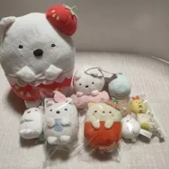 すみっコぐらし　いちごフェア パーティー うつぶせ　ぬいぐるみしろくま ねこ