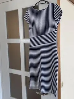BANANA REPUBLIC 半袖ひざ丈ワンピース サイズ2