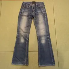 C-SEVENTEEN デニムパンツ