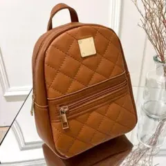 キルティング風デザイン　2WAY ミニリュック 　ポーチー　 韓国　ブラウン